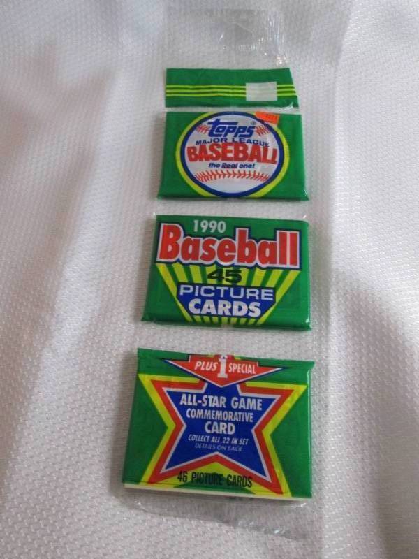 lot 349 image: 1990 Baseball Rack Pack...