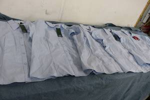 lot 604 image: 5 Baby blue button up womens tops ...