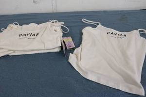 lot 630 image: 5 Size M womens tops new with tags...