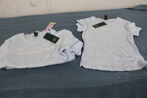 lot 662 image: 6 Size S womens tops new with tags...