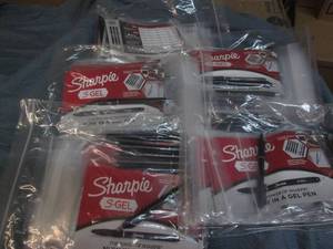 lot 514 image: 50 Sharpie S Gel sharpie pen sample...