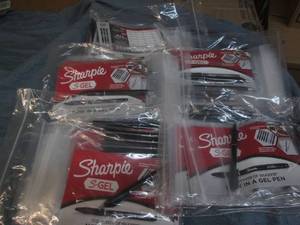 lot 515 image: 50 Sharpie S Gel sharpie pen sample...