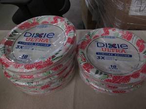 lot 545 image: 8 Packs of 18 Dixie plates...