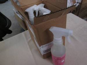 lot 550 image: 6 Bottles of Mrs Meyers clean day m...