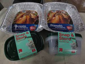 lot 566 image: 2 Turkey roasting pans and 6 plasti...
