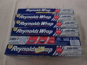 lot 728 image: 6 Reynolds foil wrap rolls...