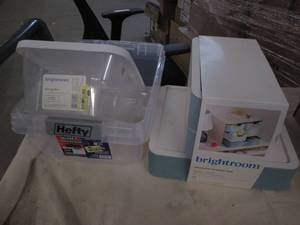 lot 743 image: Lot of plastic storage bins...