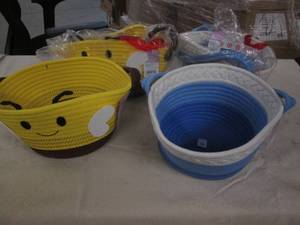 lot 750 image: 4 fabric baskets...