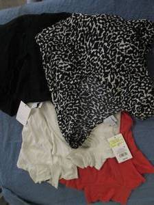 lot 689 image: mixed lot size small womens dress ...