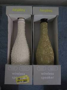 lot 843 image: Lot of 2 Haleyday wireless speakers...
