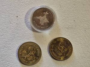 lot 10 image: Lot of Souvenir Coins Including Edmontons Great Pioneers and Jasper Canada Dollar Coins