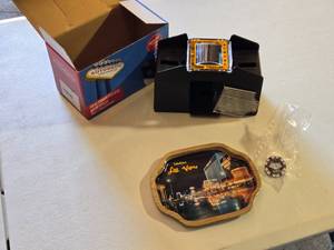 lot 45 image: Automatic Card Shuffler with Small Las Vegas Tray and Casino Chip