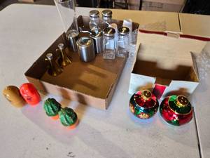 lot 169 image: Lot of Misc. Salt and Pepper Shaker