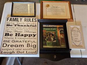 lot 180 image: Inspirational and Decorative Wall Art Collection