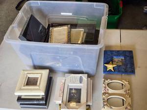lot 187 image: Lot of Assorted Picture Frames and Home Decor Items