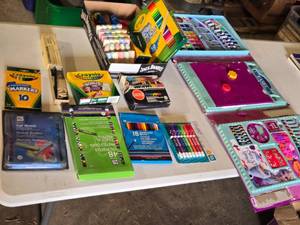 lot 204 image: Crayola Art Supplies Lot including Markers, Crayons, Pastels, and Art Kits - Nothing checked for completeness