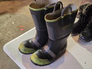 lot 266 image: LaCrosse FireTech Boots Size 10.5