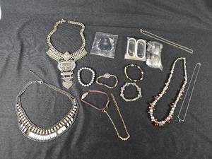 lot 310 image: Necklaces and Bracelets