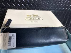 Coach 61075 Navy Leather Zip Pouch