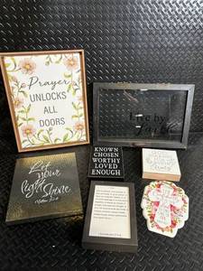 lot 68 image: Assorted Inspirational Christian Wall Art Signs