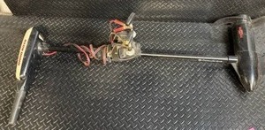 lot A-99 image: Minn Kota 40 Lb Thrust Trolling Motor - Tilt & Tiller - Composite Shaft