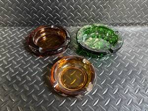 lot 109 image: Carnival Glass Ashtrays - Amber, Green & Brown - 3-Piece Set