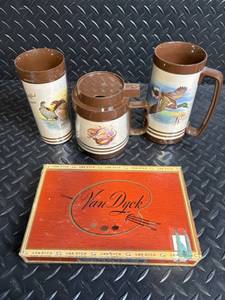 lot 133 image: Van Dyck Bird-Scene Ceramic Beer Steins - 3-Piece Set with Lids