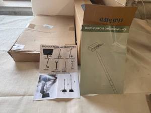 lot 9 image: Multi Purpose RakeStir up Hoe &Multifuncational Garden Cleaning ShovelIce Scrapper