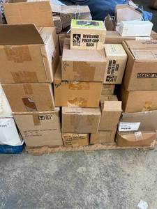 lot 58 image: Pallet Lot-Cards,Books & Prints, Poker-See Photos