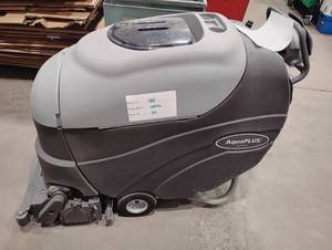 lot 33SK image: Advance Extractor (603237)