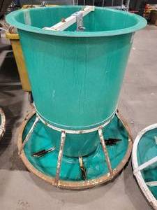 lot 39SK image: Osborne Big Wheel Feeder (603654)