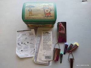 lot 23 image: Vintage Tin of Bias Tape Makers