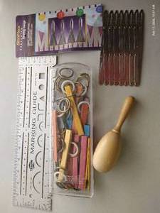 lot 52 image: Darning Tool, Hemming Birds, Marking Guide & Sewing Gauge