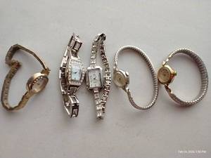 lot 106 image: (5) Womens Watches