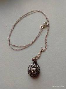 lot 130 image: 925 Silver Pendant & Chain