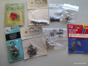 lot 186 image: Toggles, Clasps & Jewelry Hooks