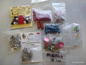 lot 193 image: Semi-precious Beads & Charms