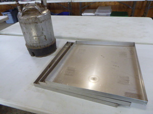 lot 49 image: High Pressure Stainless Tank and Pans