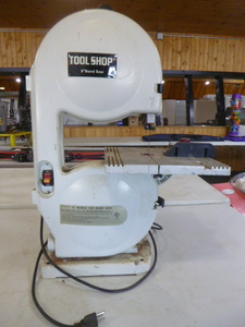 lot 71 image: Tool Shop 9 Bench Top Band Saw
