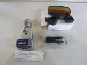 lot 80 image: Automotive Items