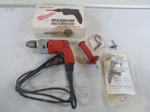 lot 126 image: Milwaukee Magnum Hole-Shooter