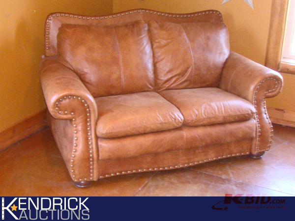 lot 30 image: High End Alaria Tan Soft Leather Sofa