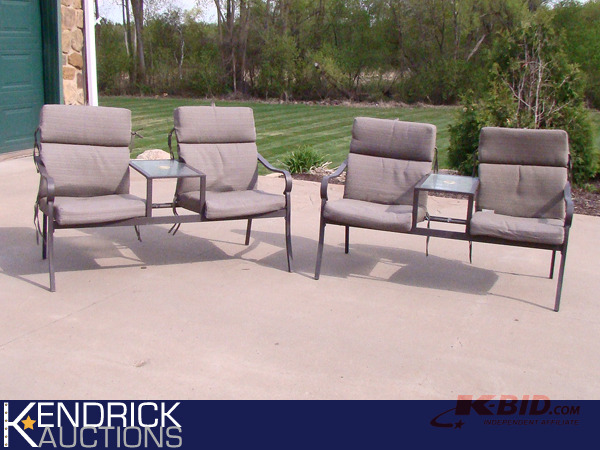 lot 48 image: 2 - 2 Seater Outdoor Iron Benches