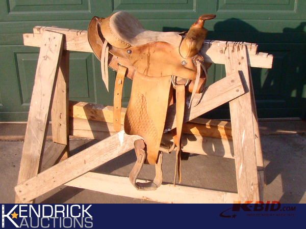 lot 52 image: Leather Saddle