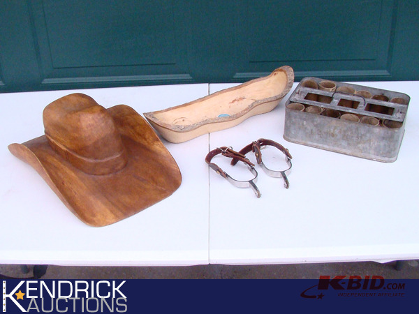 lot 85 image: Lot of Various Country Decor
