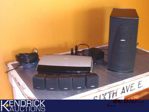 lot 97 image: Bose AV18 Media Center and PS18 II Speaker System