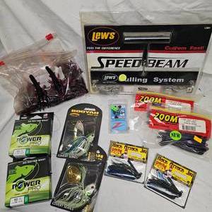 lot 17 image: Pflueger Pasident XT SP20, New in Box Spinning Reel