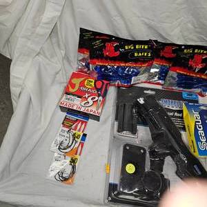 lot 30 image: Rod Holder, Seaguar, Big Bite, J Braid, Owner