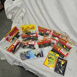 lot 48 image: Strike King, War Eagle, Zoom, Net Bait