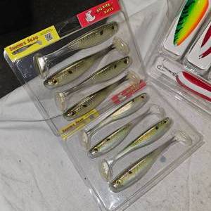 lot 67 image: Rapala, Apex, Yum, Big Bite, Zoom